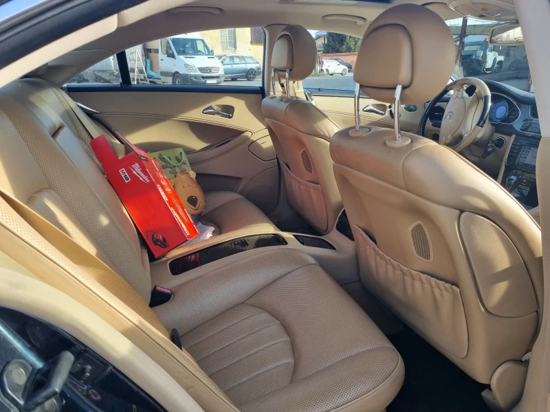 Mercedes-Benz CLS 500 Cls500 306ps, снимка 9 - Автомобили и джипове - 52851595