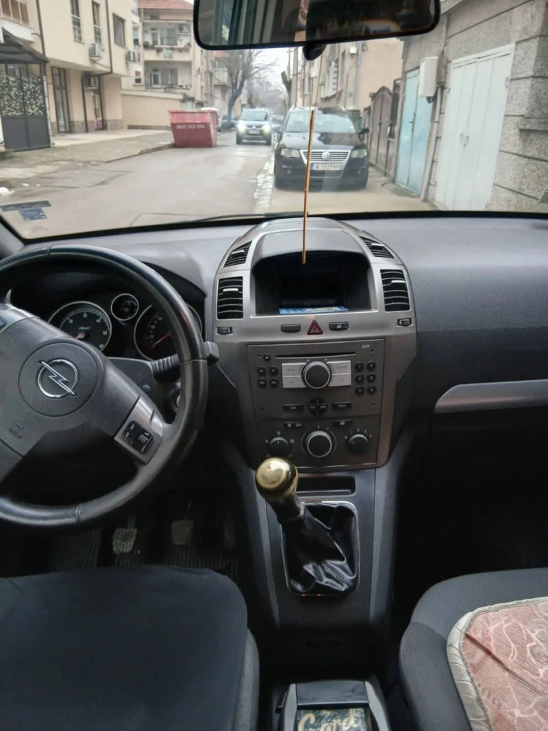 Opel Zafira, снимка 4 - Автомобили и джипове - 53274902