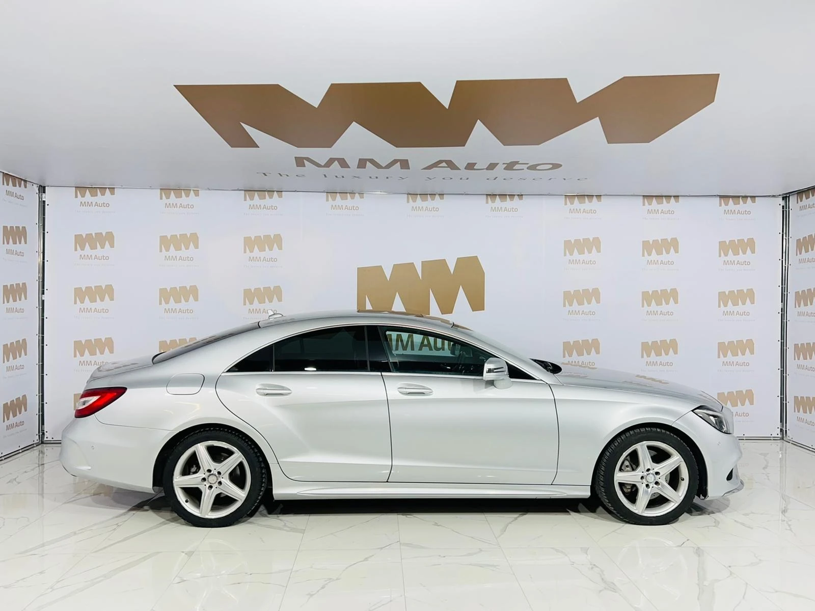 Mercedes-Benz CLS 400 4MATIC - изображение 3