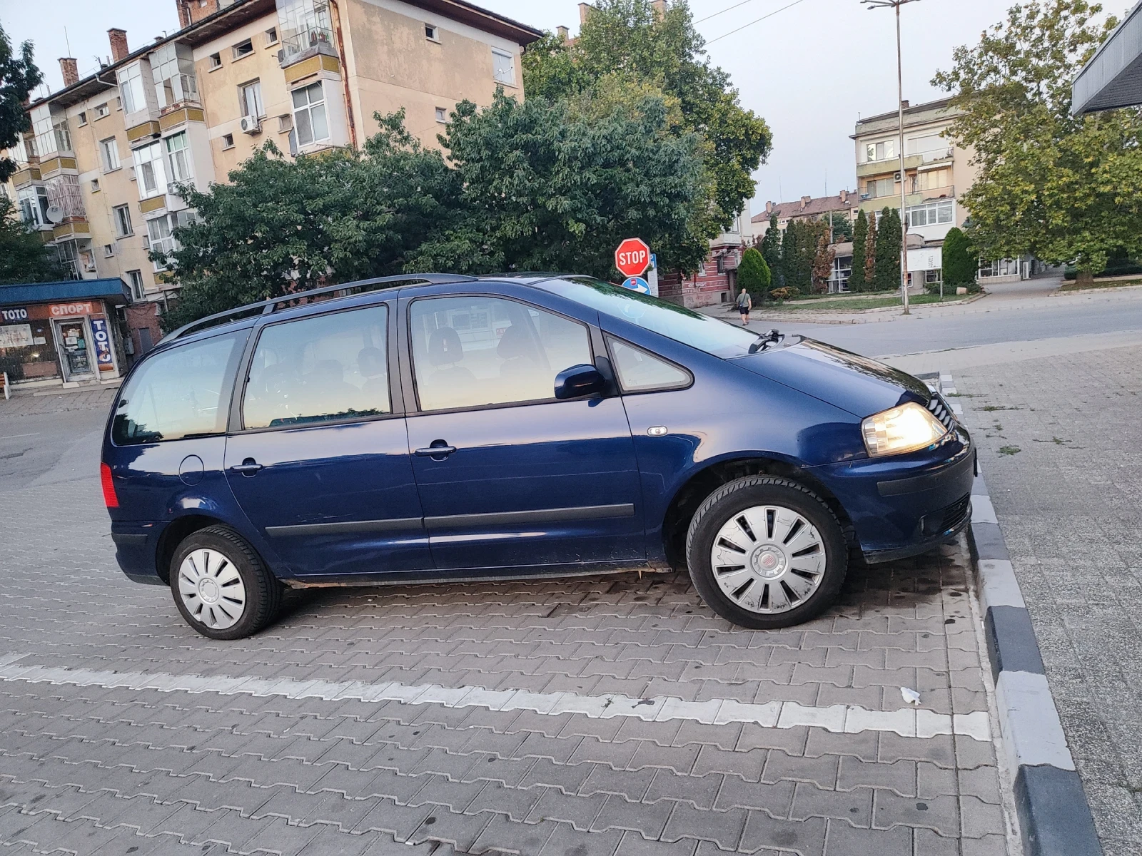 Seat Alhambra  - изображение 4