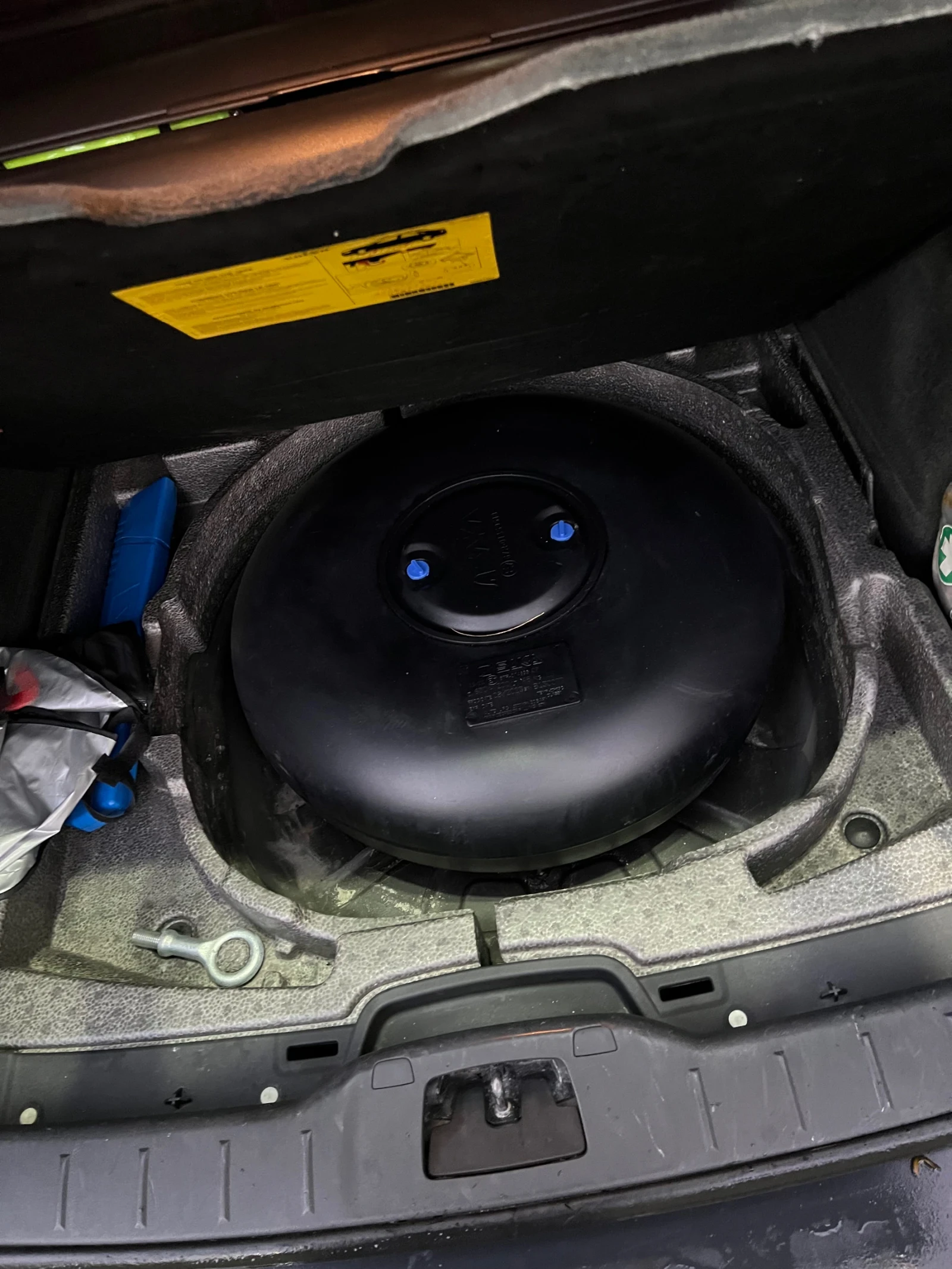 Volvo V50 2.4i - изображение 8