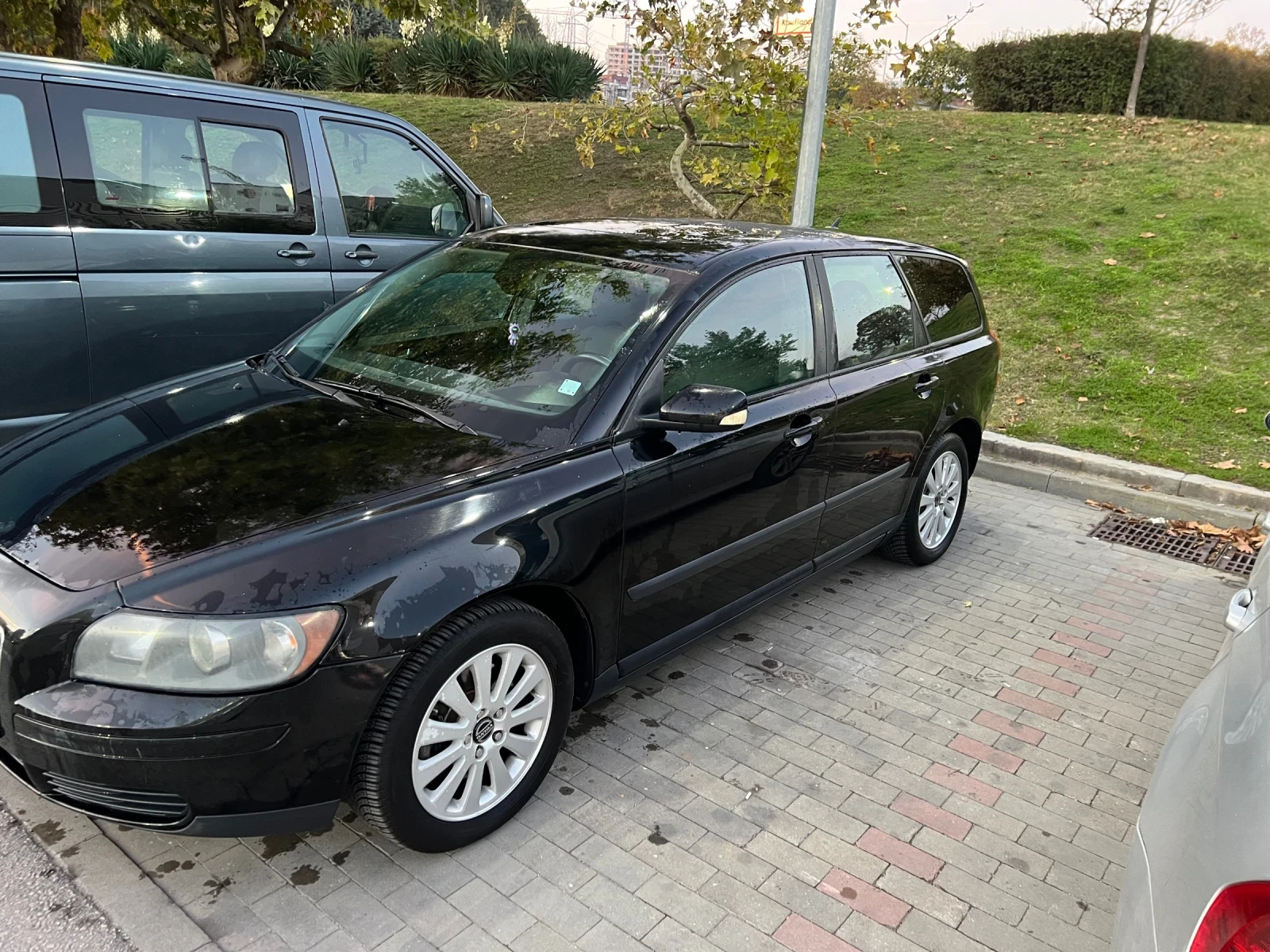 Volvo V50 2.4i - изображение 3