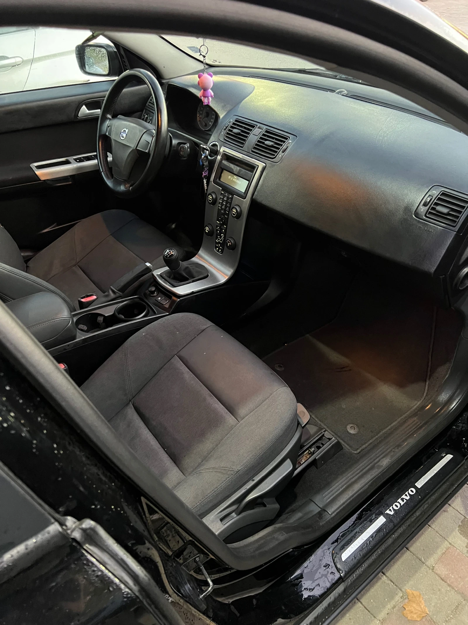 Volvo V50 2.4i - изображение 10