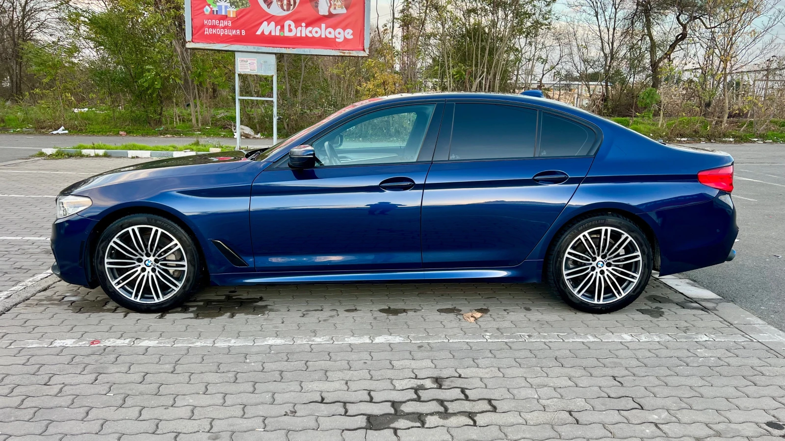 BMW 530 XDrive MPack Harman Head up Vacuum Без удари - изображение 3