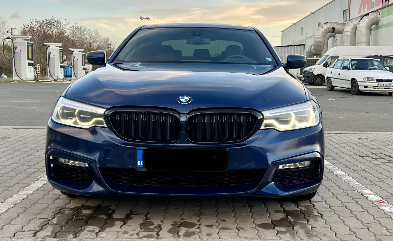 BMW 530 XDrive MPack Harman Head up Vacuum Без удари - изображение 6