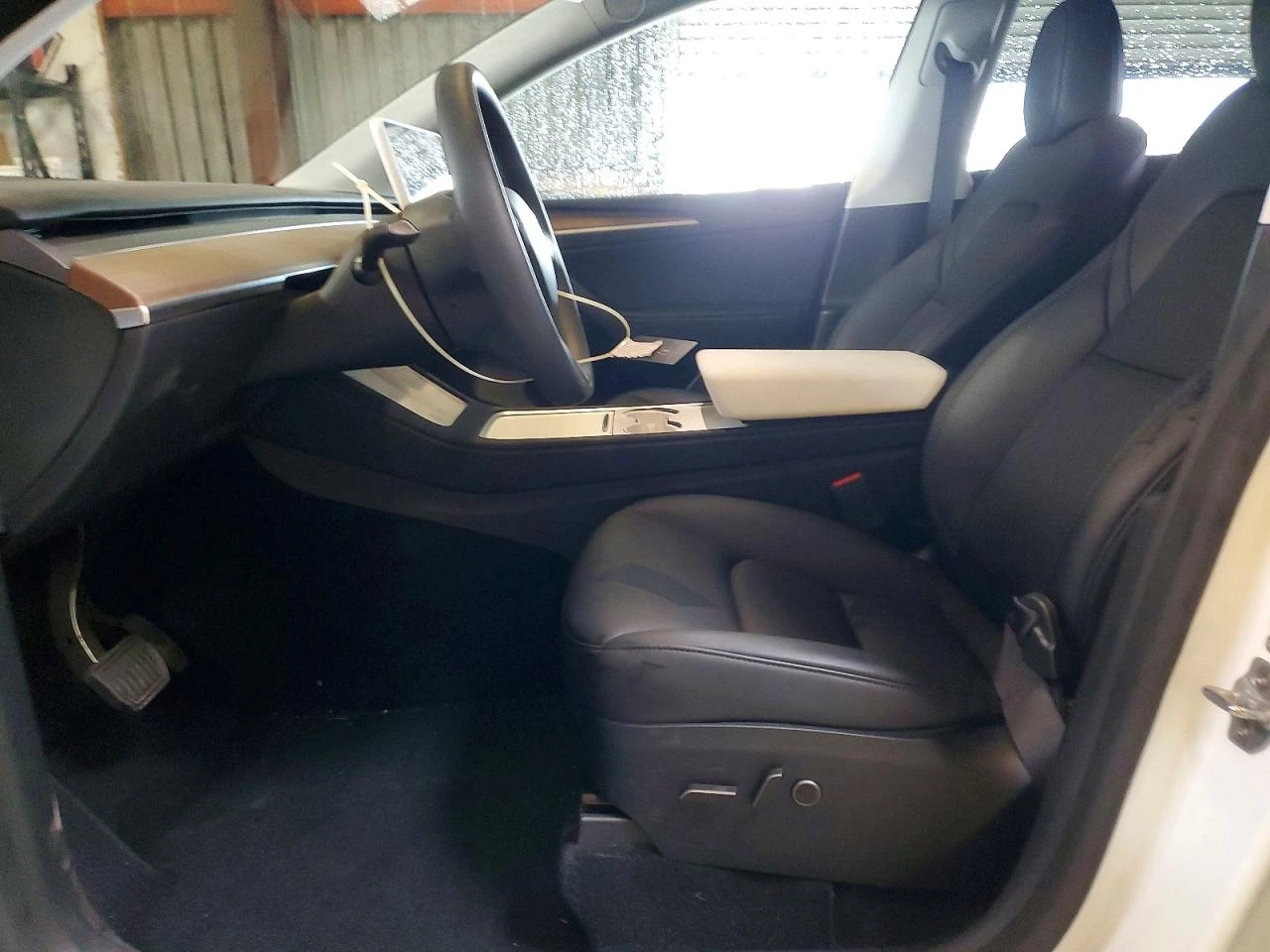 Tesla Model Y RWD, снимка 7 - Автомобили и джипове - 54152992