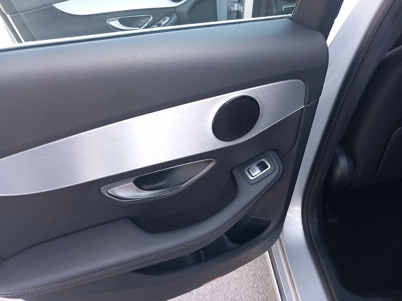 Mercedes-Benz C 220 | Mobile.bg � ����������� 11