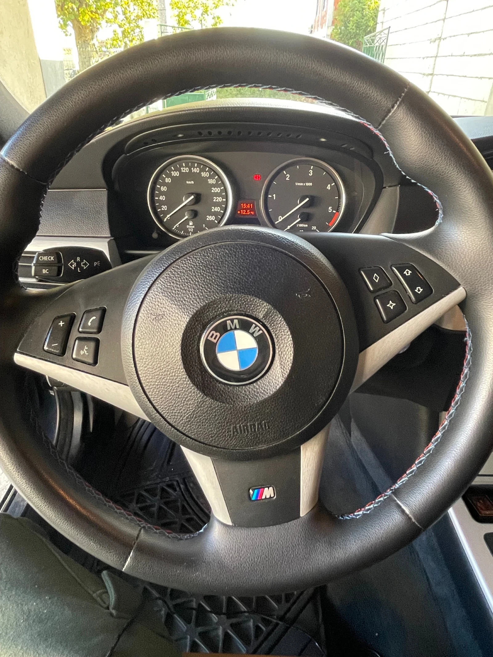 BMW 530, снимка 7 - Автомобили и джипове - 54328078