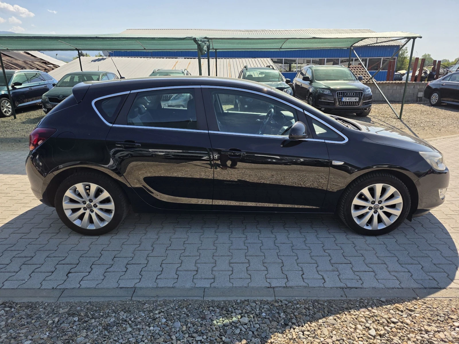 Opel Astra 1.6i Cosmo 116k euro5a Лизинг, снимка 8 - Автомобили и джипове - 54437870