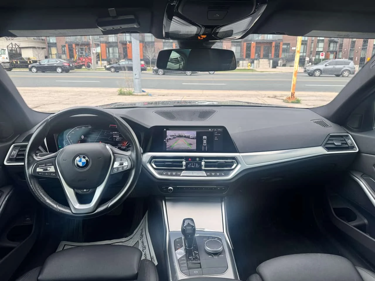 BMW 330 * 330i xDrive * CARFAX * ШИБИДАХ * BLIND SPOT * , снимка 8 - Автомобили и джипове - 54459388