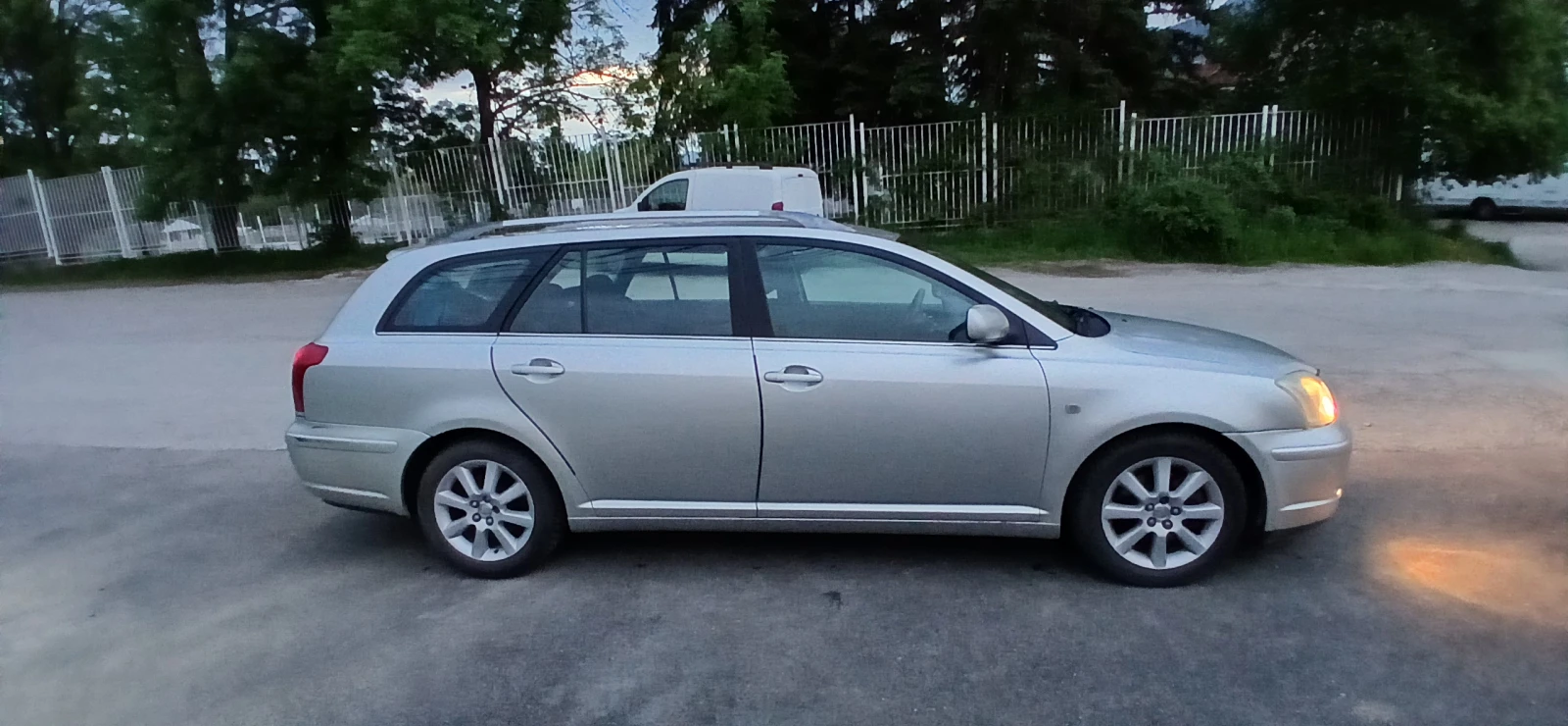 Toyota Avensis 2.0. 116hp | Mobile.bg � ����������� 6
