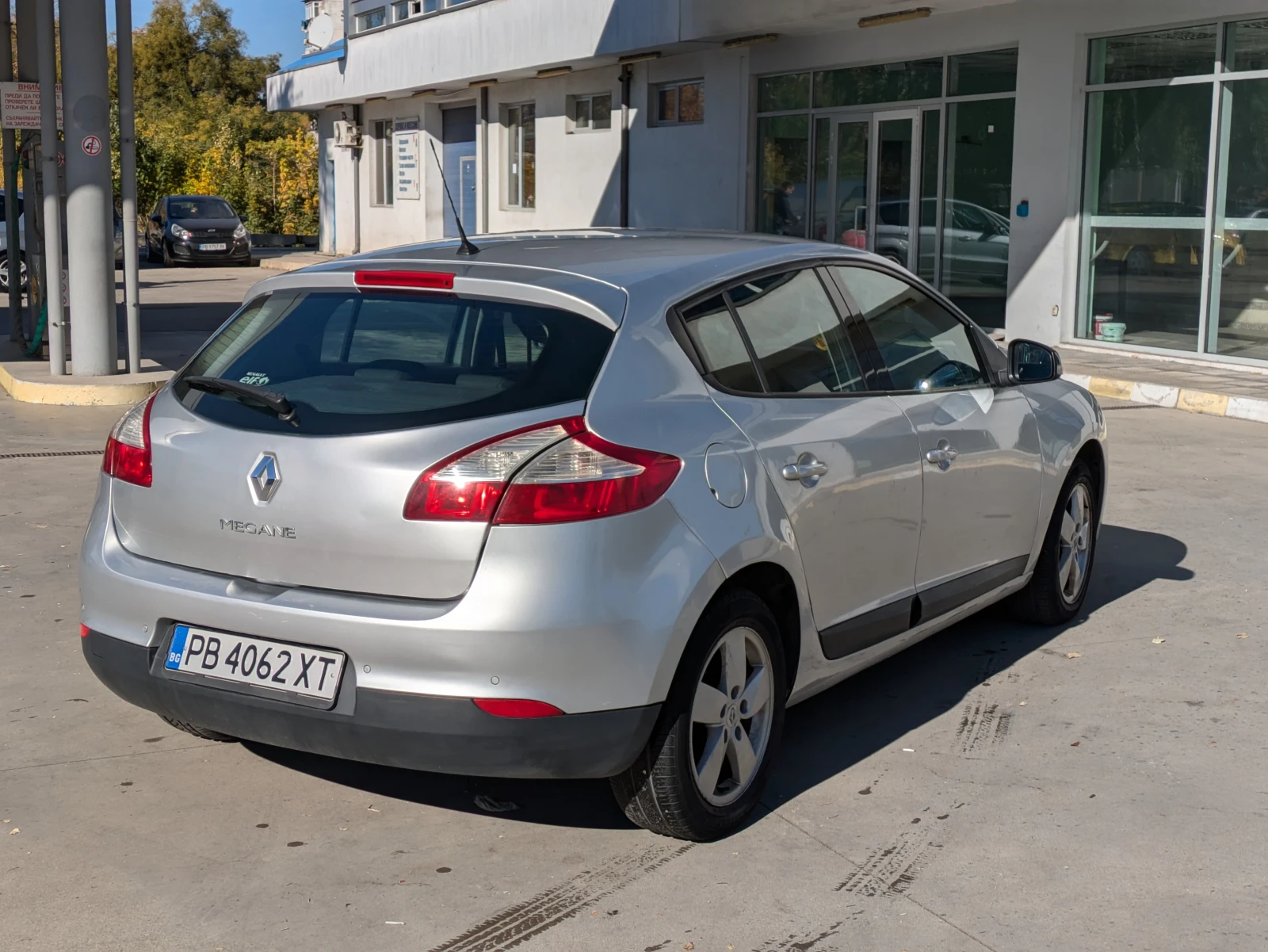 Renault Megane, снимка 2 - Автомобили и джипове - 54512329