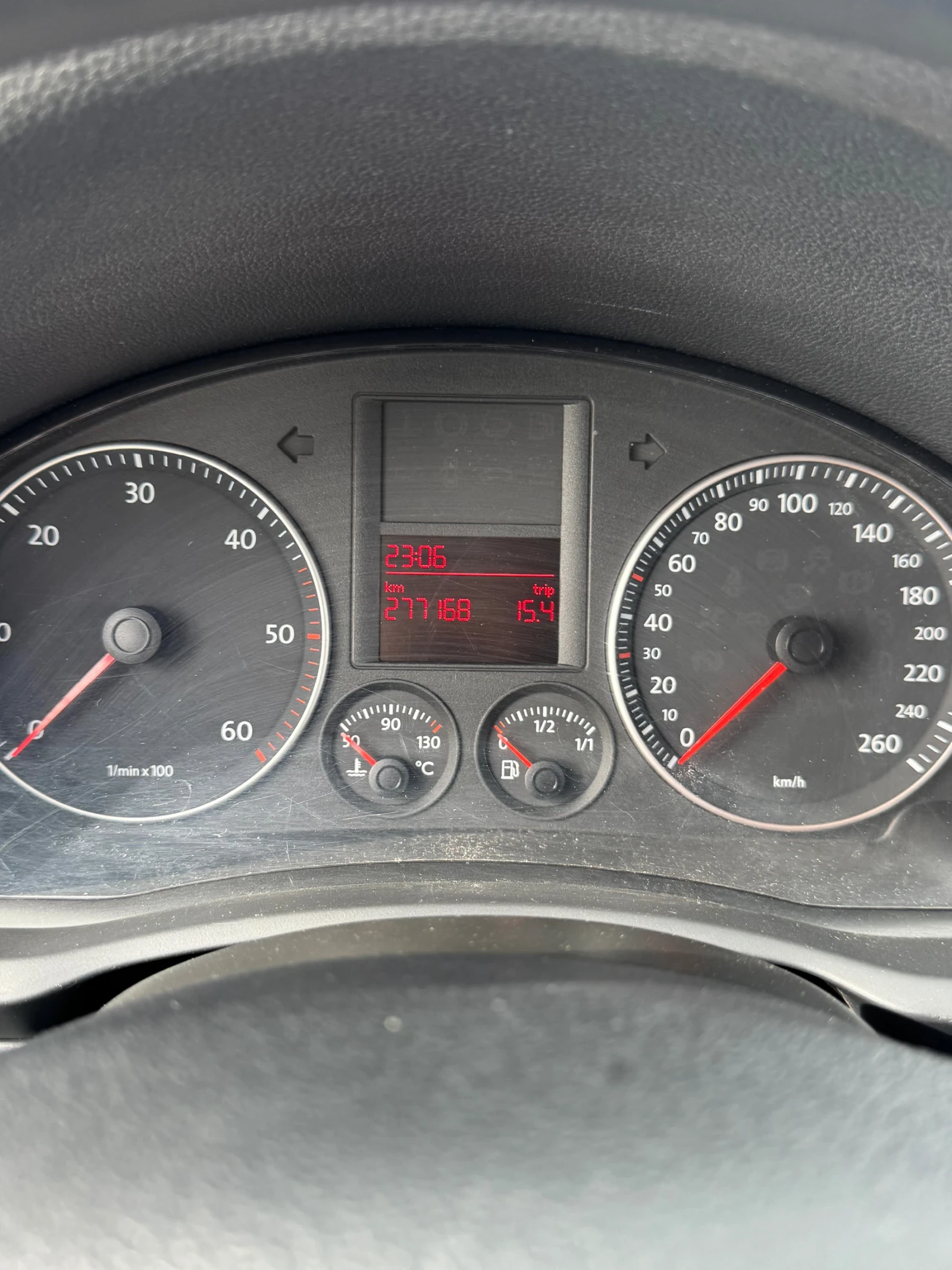 VW Golf, снимка 11 - Автомобили и джипове - 55539019