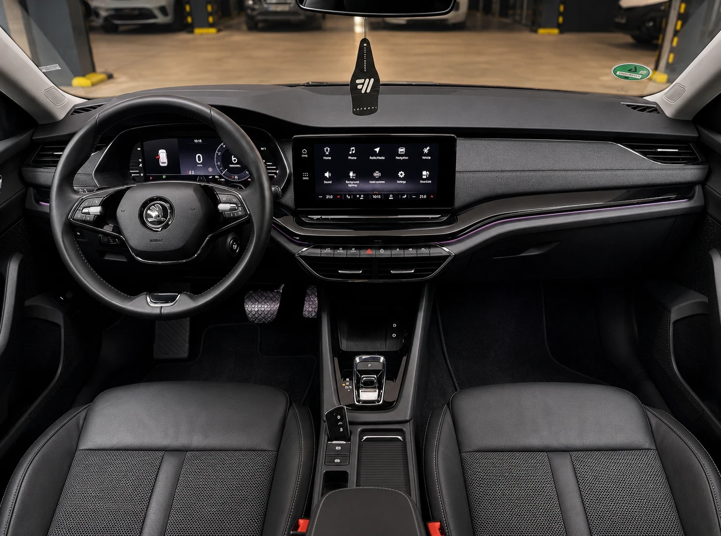 Skoda Octavia 2.0 TDI ::DIGITAL::DISTRONIK::CANTON::KAMERA::, снимка 6 - Автомобили и джипове - 55469459