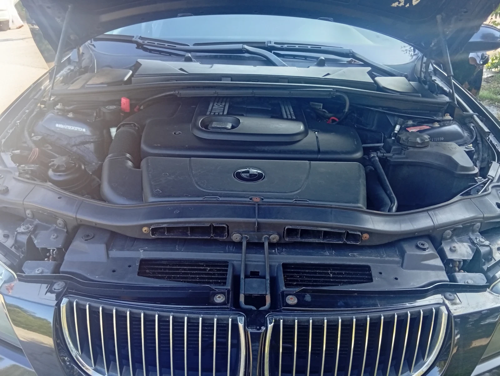 BMW 320 Комби, снимка 7 - Автомобили и джипове - 55678300