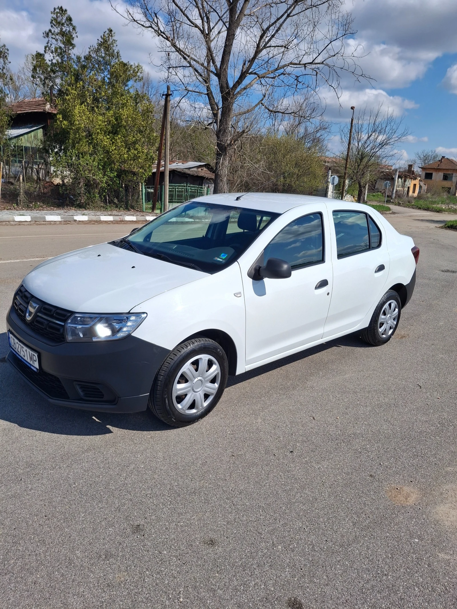 Dacia Logan II, снимка 7 - Автомобили и джипове - 55679888