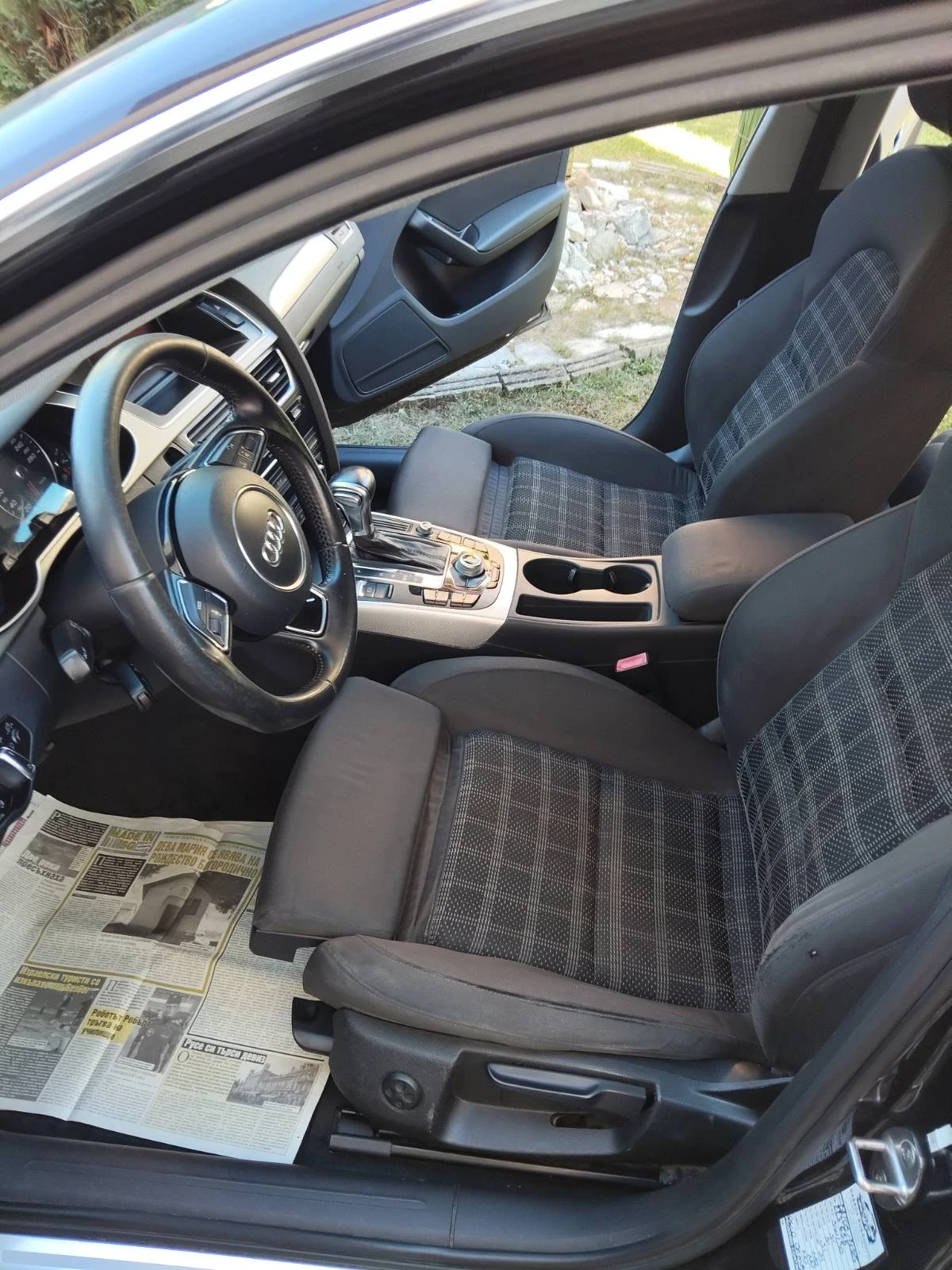 Audi A4 2.0 TDI FACELIFT, снимка 2 - Автомобили и джипове - 56376089