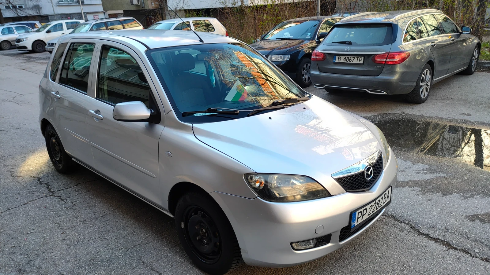 Mazda 2, снимка 8 - Автомобили и джипове - 56602010
