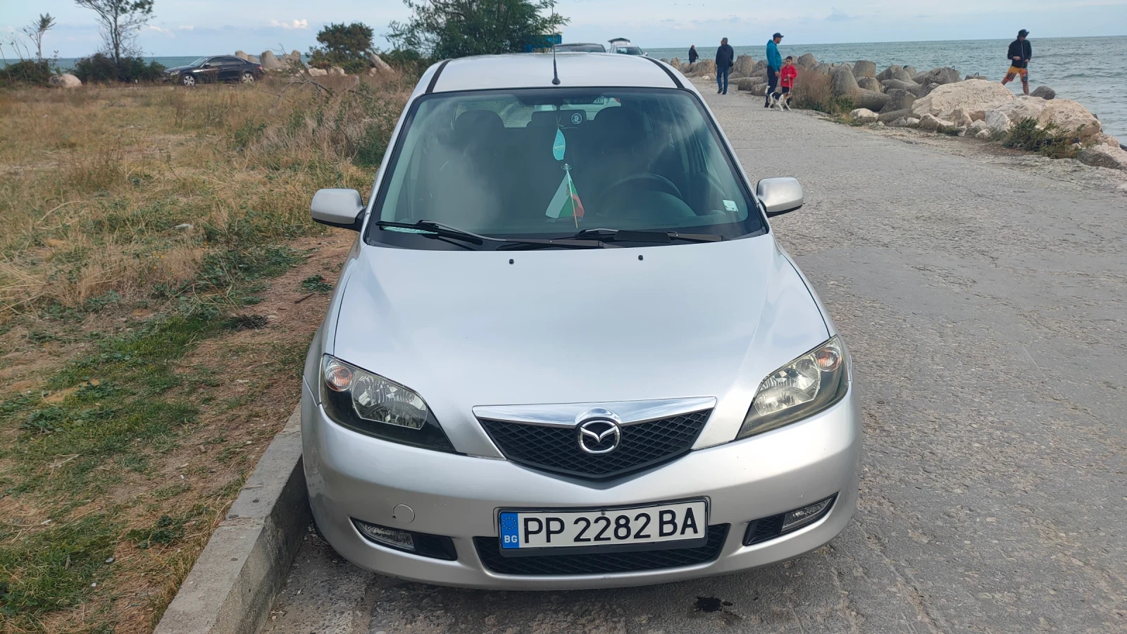 Mazda 2