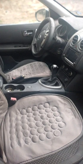 Nissan Qashqai 1.6 бенЗин + газ, снимка 10