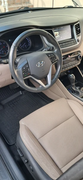 Hyundai Tucson 2.0 Disel 4?4 , снимка 6