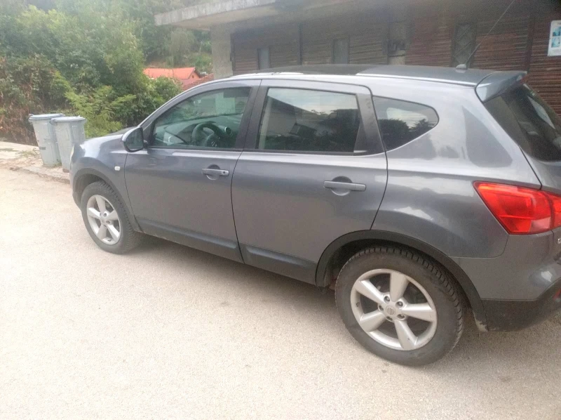 Nissan Qashqai 1.6 бенЗин + газ, снимка 3 - Автомобили и джипове - 51282183