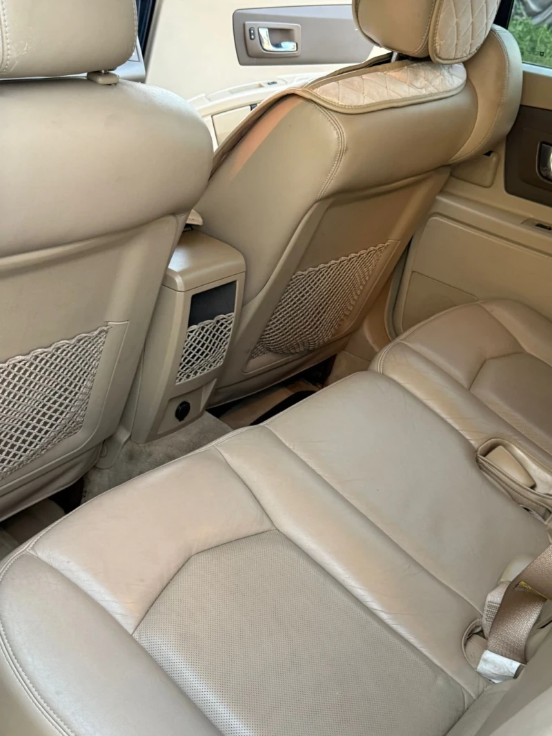 Cadillac Srx, снимка 4 - Автомобили и джипове - 52149123