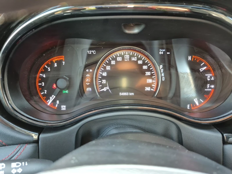 Dodge Durango 5.7L| ОБДУХВАНЕ | ПОДГРЕВИ| ПАНОРАМА | , снимка 8 - Автомобили и джипове - 53537451