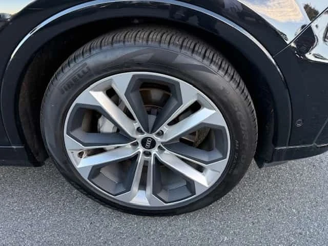 Audi Q7 Technik/ОБДУХВАНЕ/ПАНОРАМА/360 CAM/ДИСТРОНИК, снимка 5 - Автомобили и джипове - 54123931