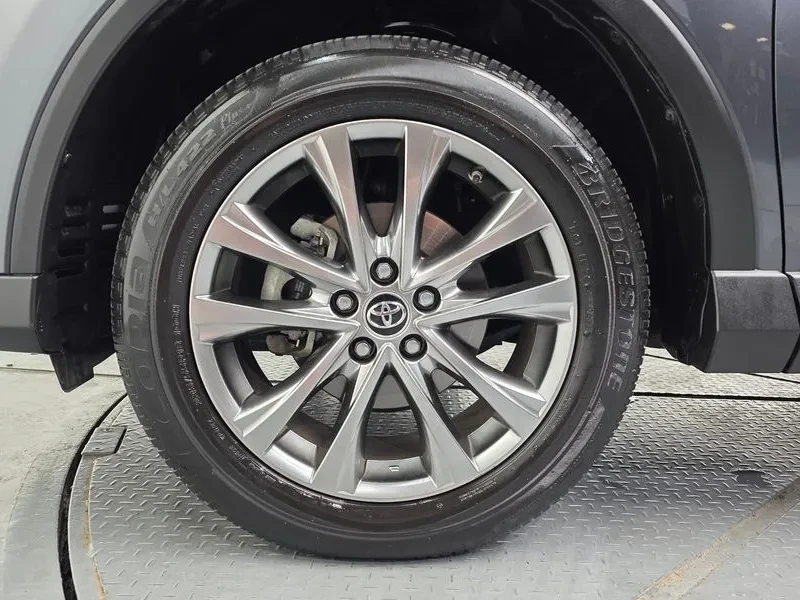 Toyota Rav4 2.5 2Wd , снимка 10 - Автомобили и джипове - 55748383
