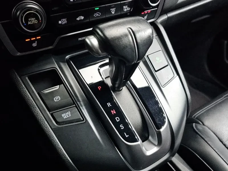 Honda Cr-v 1.5 EX-L 2WD, снимка 9 - Автомобили и джипове - 56303841