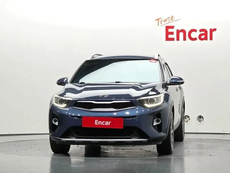 Kia Stonic, снимка 3 - Автомобили и джипове - 56727349
