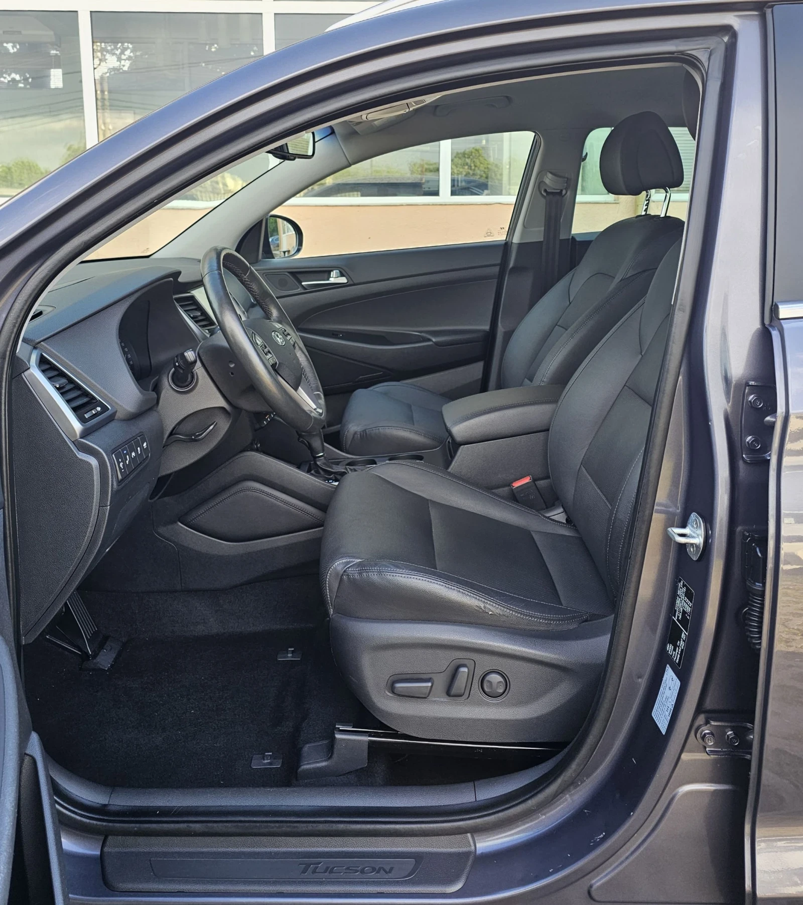 Hyundai Tucson 1.6 T-GDI 4WD 177к.с. Premium Keyless Камера - изображение 7
