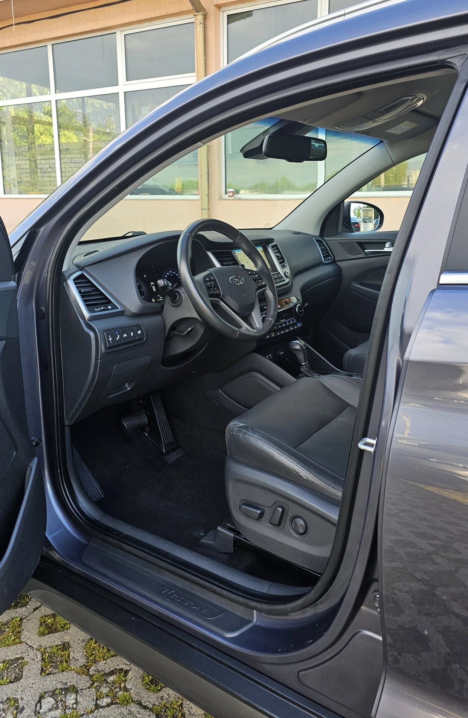 Hyundai Tucson 1.6 T-GDI 4WD 177к.с. Premium Keyless Камера - изображение 6