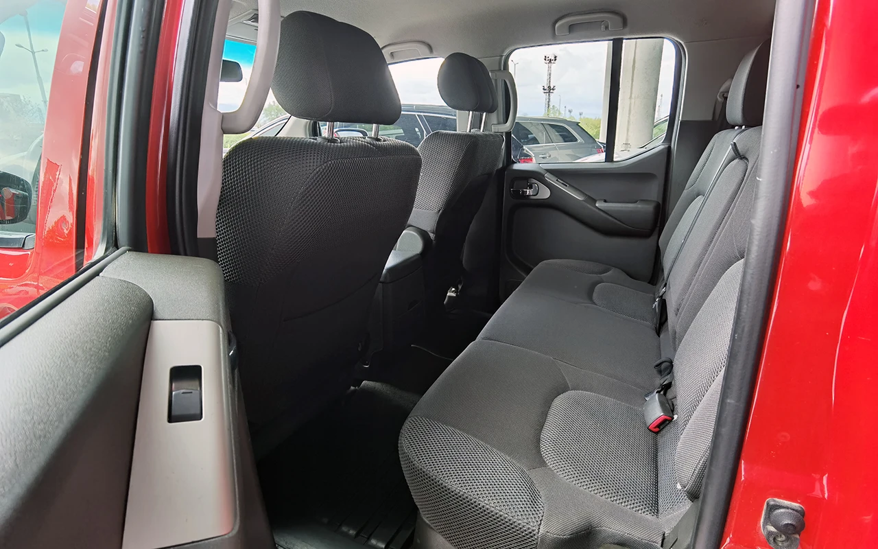 Nissan Navara D40M Double Cab - изображение 6