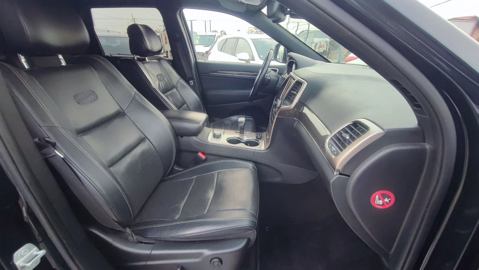 Jeep Grand cherokee 3.0 DIESEL OVERLAND 4X4 | Mobile.bg — изображение 10
