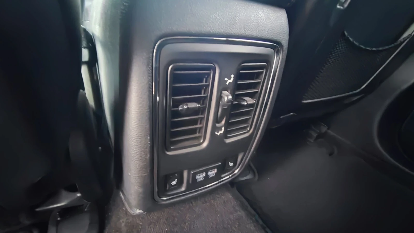 Jeep Grand cherokee 3.0 DIESEL OVERLAND 4X4 | Mobile.bg — изображение 14