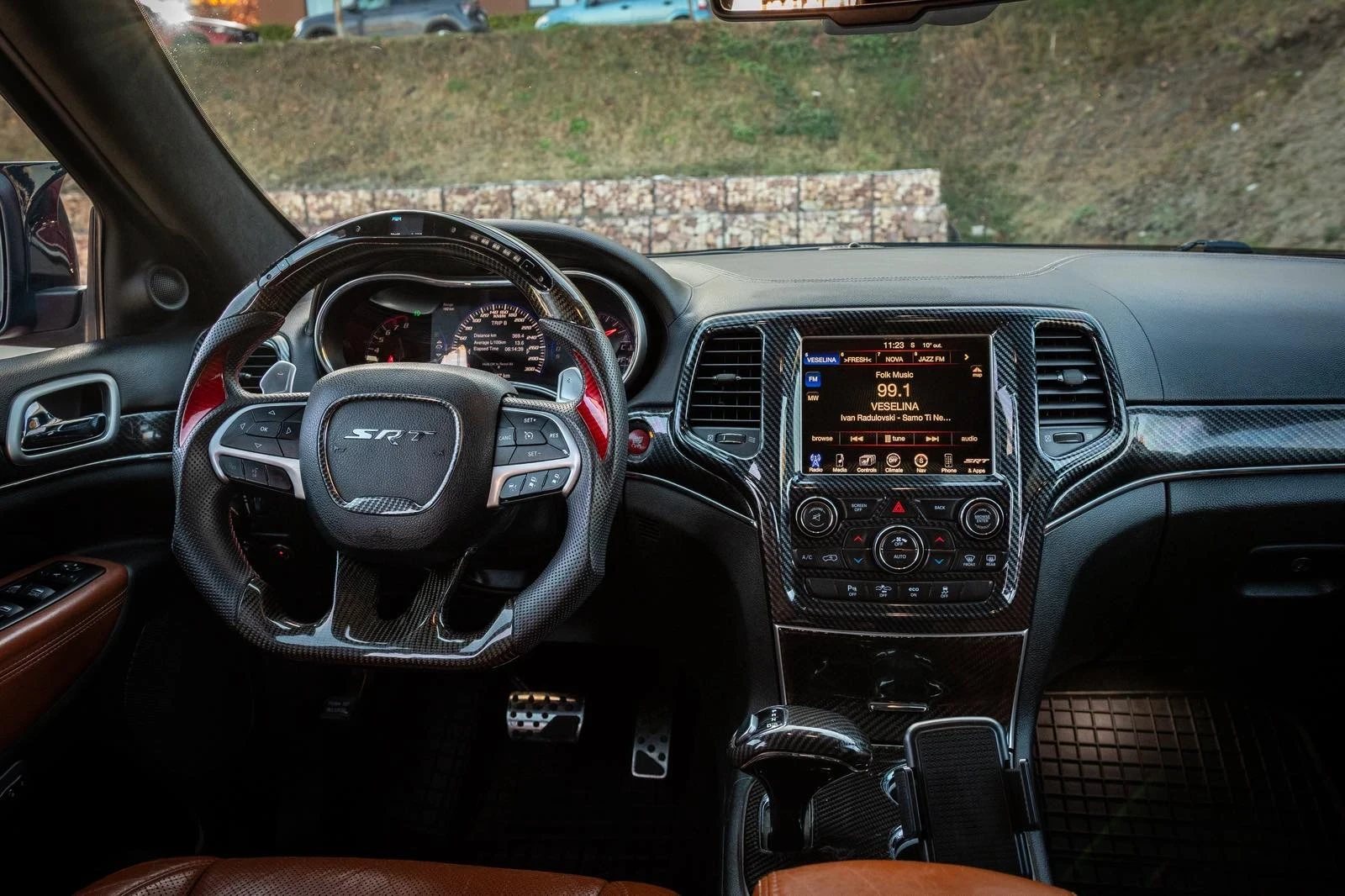 Jeep Grand cherokee  - изображение 8