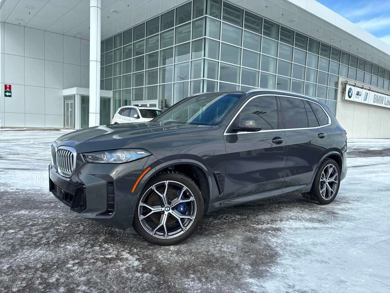 BMW X5 xDrive40i M SPORT/DIS/PANO/360/H/K, снимка 3 - Автомобили и джипове - 53830317