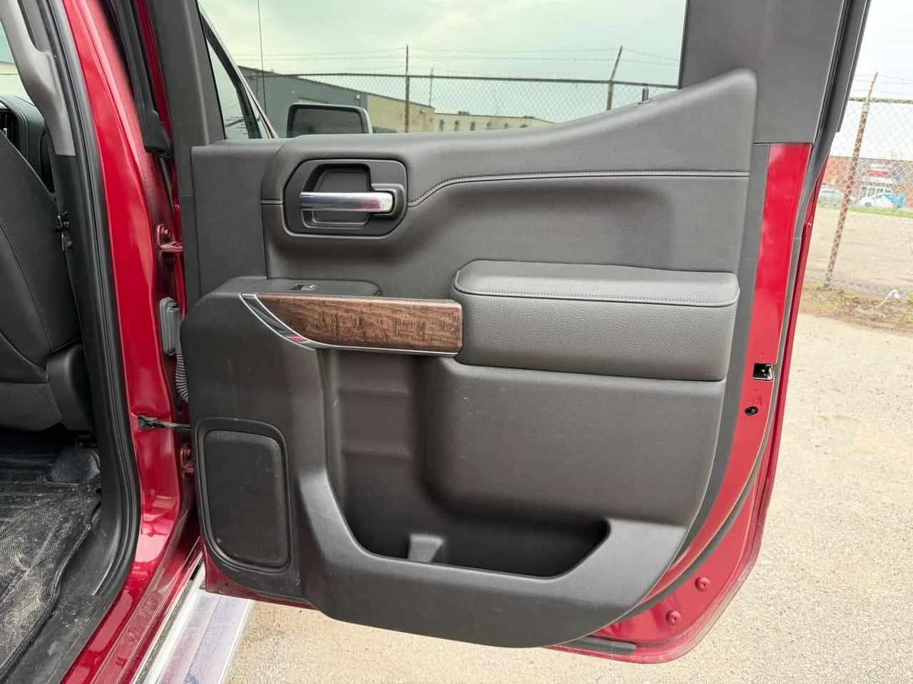 Gmc Sierra * Denali * CARFAX * ПОДГРЕВ * КАМЕРА * ПАМЕТ, снимка 13 - Автомобили и джипове - 54355043