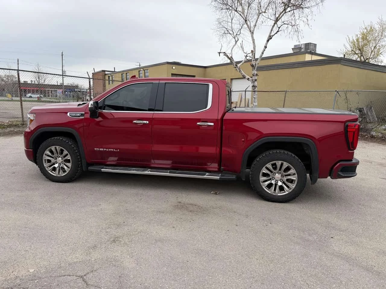 Gmc Sierra * Denali * CARFAX * ПОДГРЕВ * КАМЕРА * ПАМЕТ, снимка 2 - Автомобили и джипове - 54355043