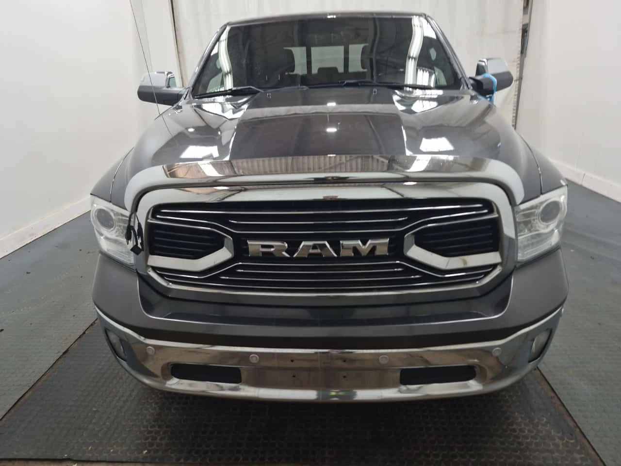 Dodge RAM 1500 * Limited* АВТОКРЕДИТ БЕЗ ПЪРВОНАЧАЛНА ВНОСКА* , снимка 6 - Автомобили и джипове - 54587011