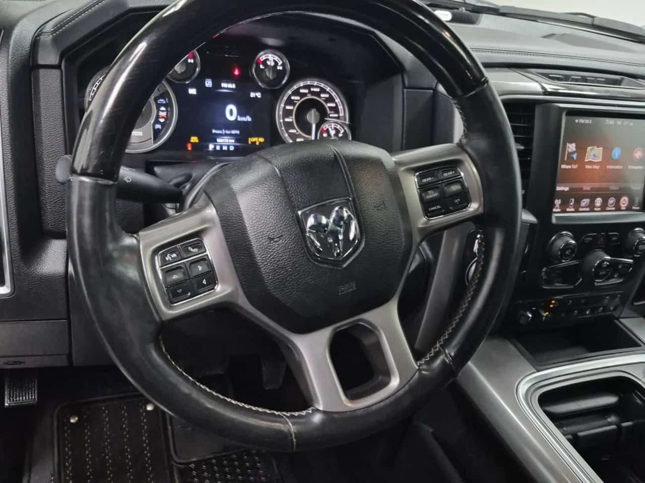 Dodge RAM 1500 * Limited* АВТОКРЕДИТ БЕЗ ПЪРВОНАЧАЛНА ВНОСКА* , снимка 9 - Автомобили и джипове - 54587011