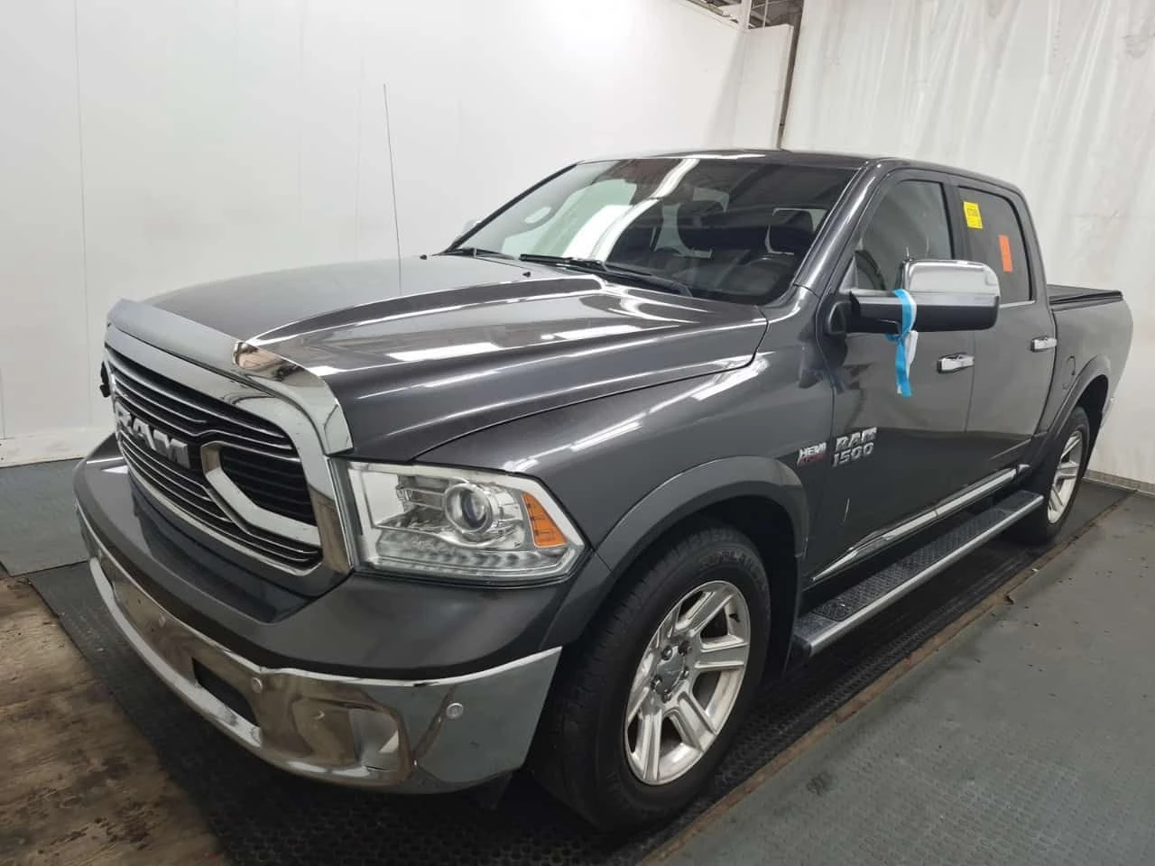Dodge RAM 1500 * Limited* АВТОКРЕДИТ БЕЗ ПЪРВОНАЧАЛНА ВНОСКА* , снимка 16 - Автомобили и джипове - 54587011