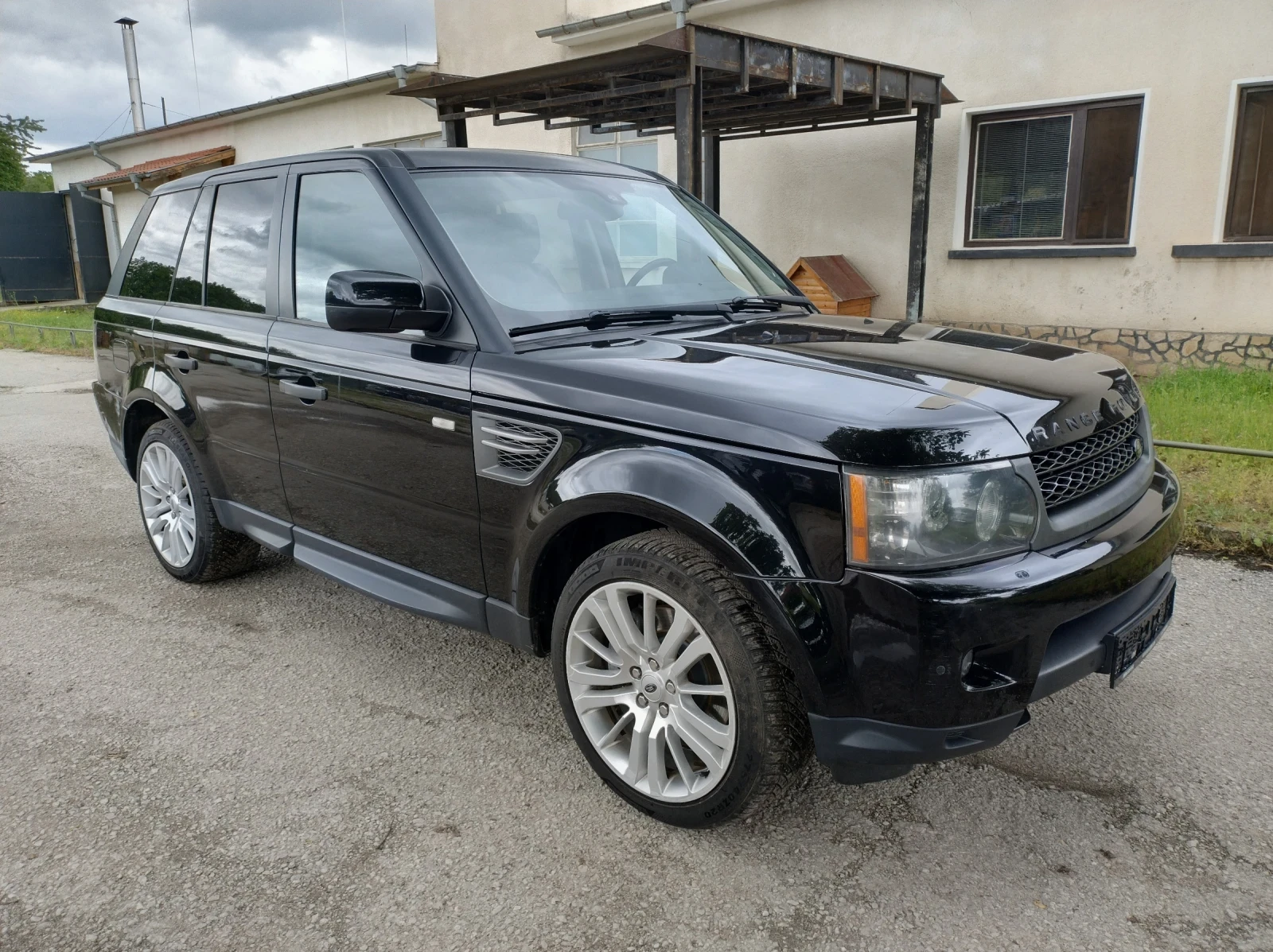 Land Rover Range Rover Sport 3.0 D HSE V6 FACE LIFT, снимка 3 - Автомобили и джипове - 54781443