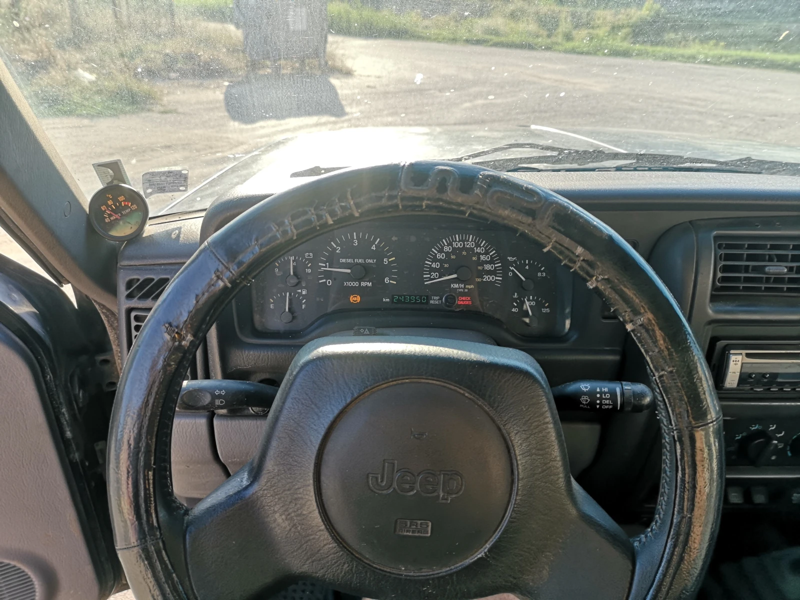 Jeep Cherokee XJ FACELIFT, снимка 11 - Автомобили и джипове - 55252421