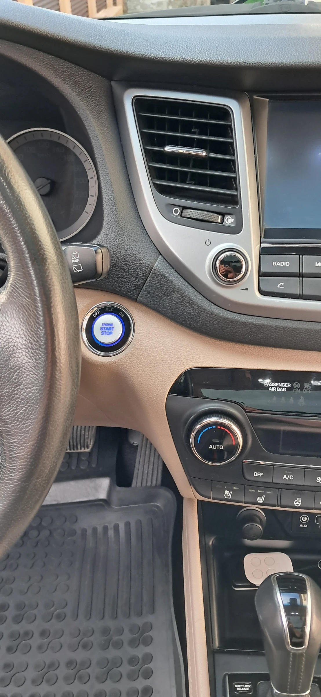 Hyundai Tucson 2.0 Disel 4?4 , снимка 4 - Автомобили и джипове - 55843433