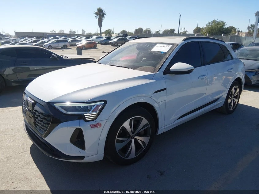 Audi Q8 E-Tron Premium Quattro
