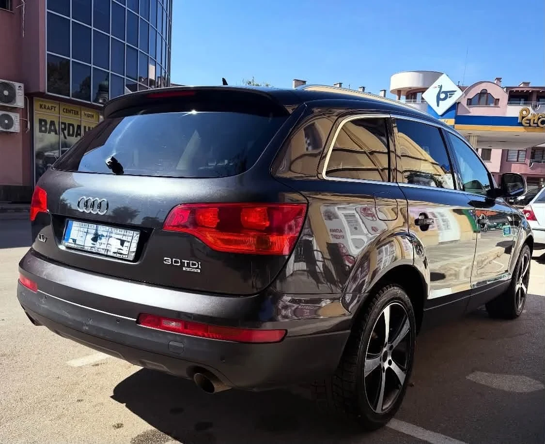 Audi Q7, снимка 3 - Автомобили и джипове - 56017292