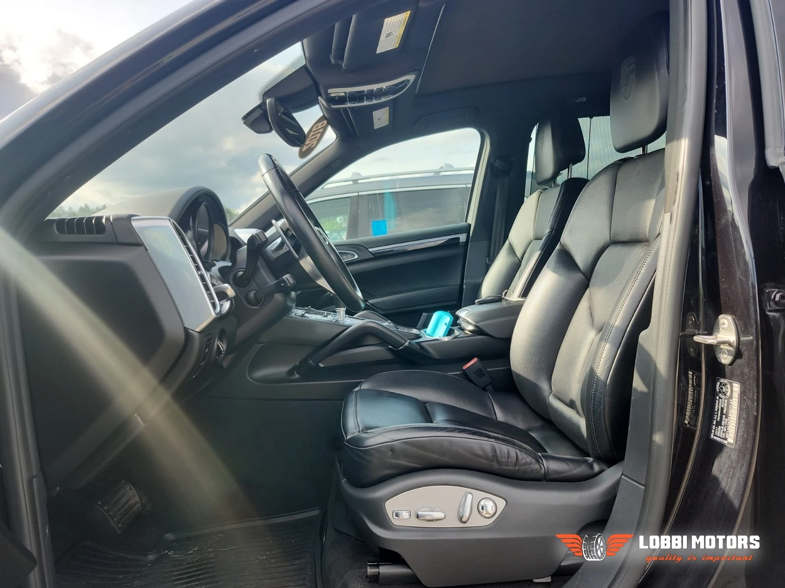 Porsche Cayenne, снимка 3 - Автомобили и джипове - 56069815